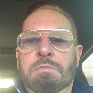 Meet your Posher, Vince